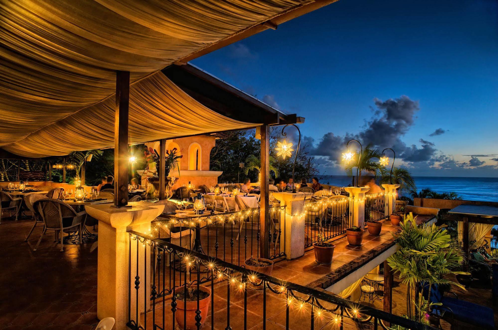 Little Arches Boutique Hotel - Adults Only Oistins Ngoại thất bức ảnh