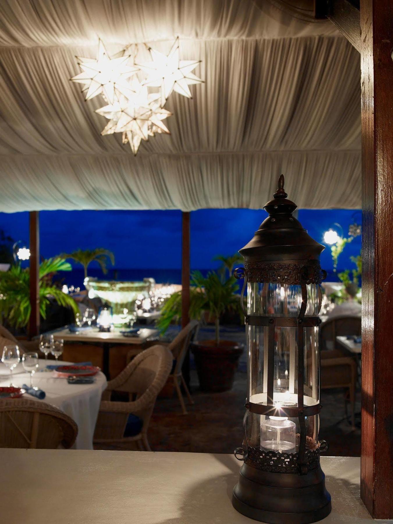 Little Arches Boutique Hotel - Adults Only Oistins Ngoại thất bức ảnh
